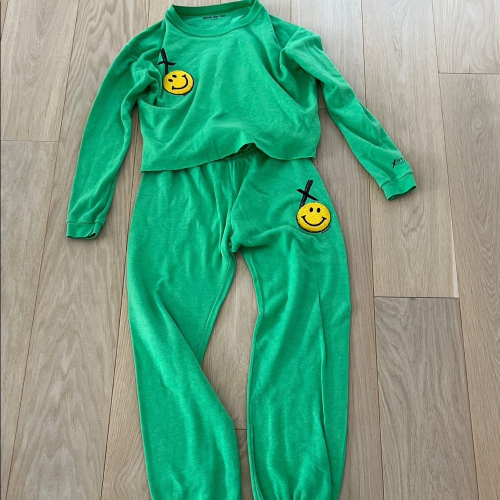 Tween Green jogging set. Bought at Dennys NYC